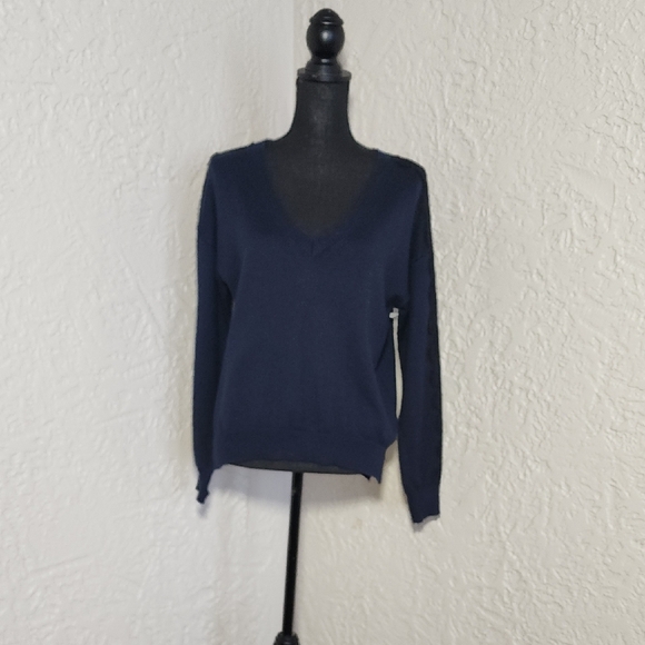 14th & Union Navy Blue V-Neck Women's Sweater - Picture 1 of 5